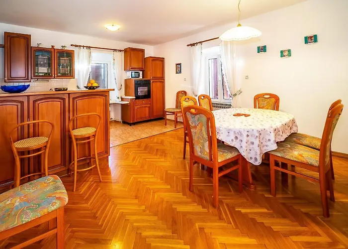 Apartmant Ivan 公寓 *