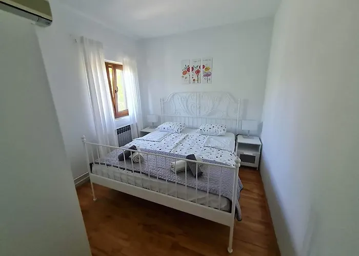 Apartmant Ivan 公寓