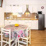 Apartmant Ivan דירה *