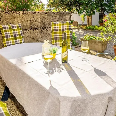 Apartmant Ivan * Malinska