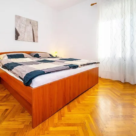 Apartmant Ivan *